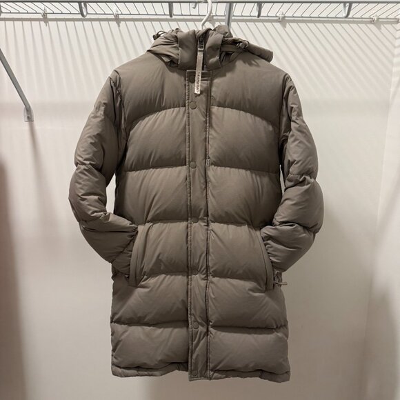 Aritzia The Super Puff Mid - Modern Taupe - Size XS - Picture 3 of 16